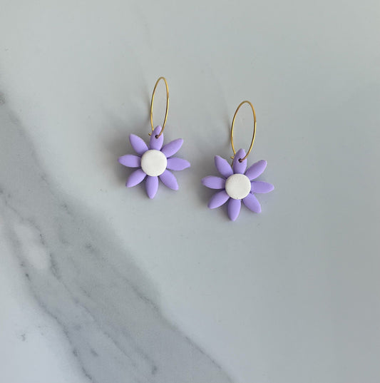 Lily Polymerclay Daisy Earrings